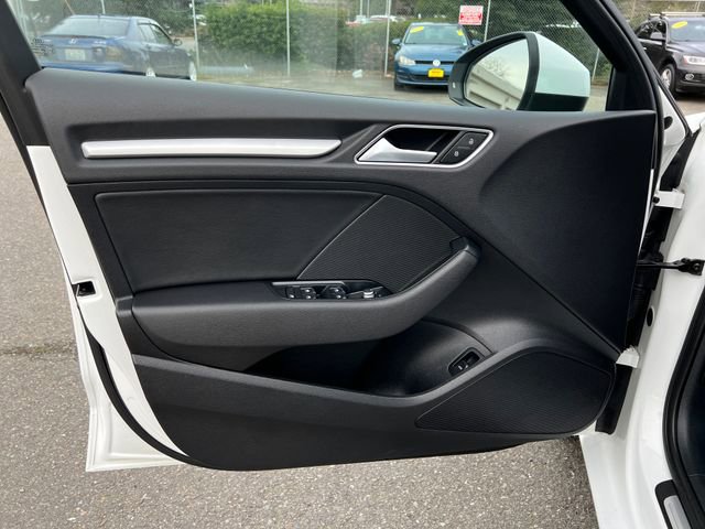 Used 2017 Audi A3 2.0T Premium w/ Convenience Package image 19