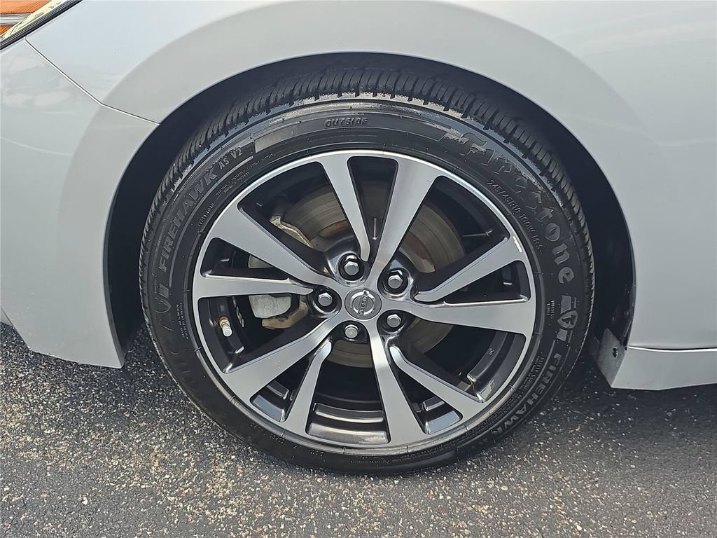 Used 2016 Nissan Maxima Platinum FWD image 10