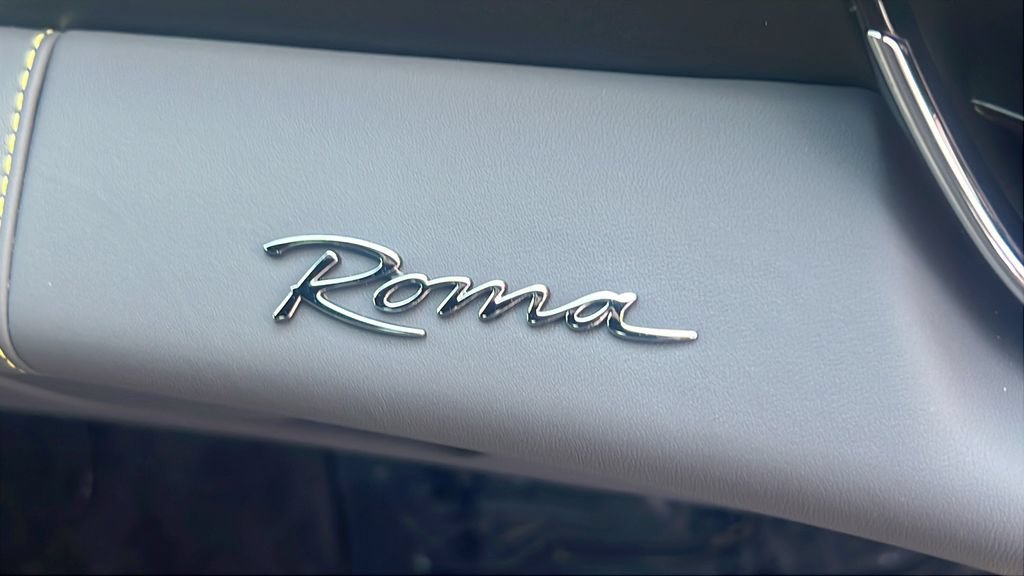 Used 2023 Ferrari Roma RWD image 19