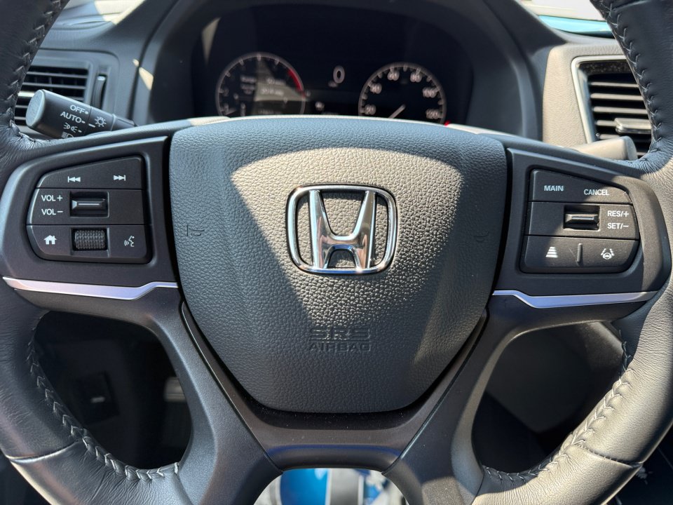 Certified 2025 Honda Ridgeline RTL image 13