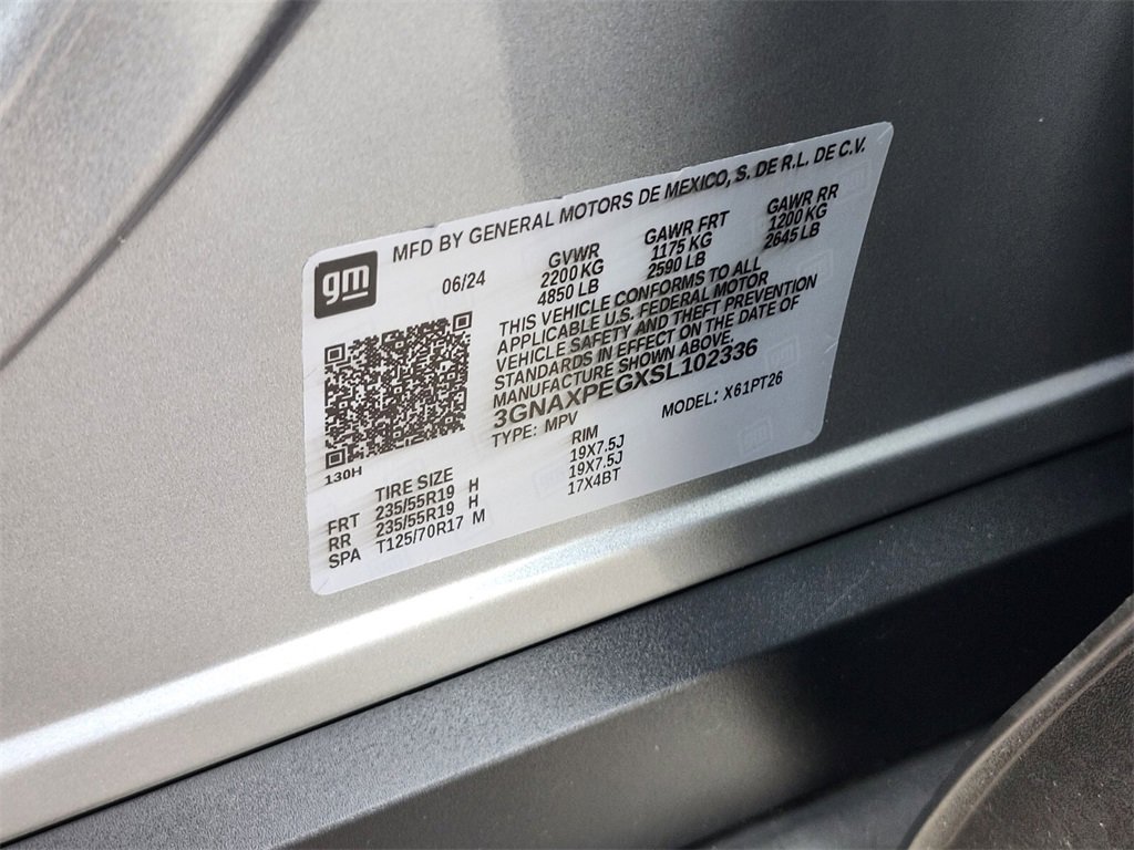 Used 2025 Chevrolet Equinox LT w/ Convenience Package II image 31