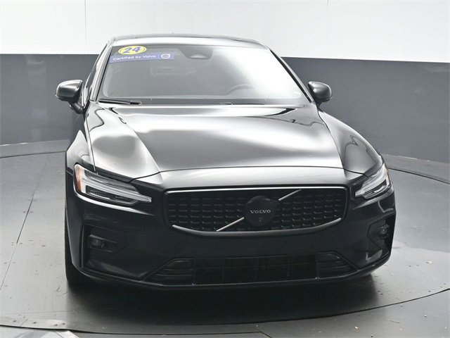 Used 2024 Volvo S60 B5 Plus image 4
