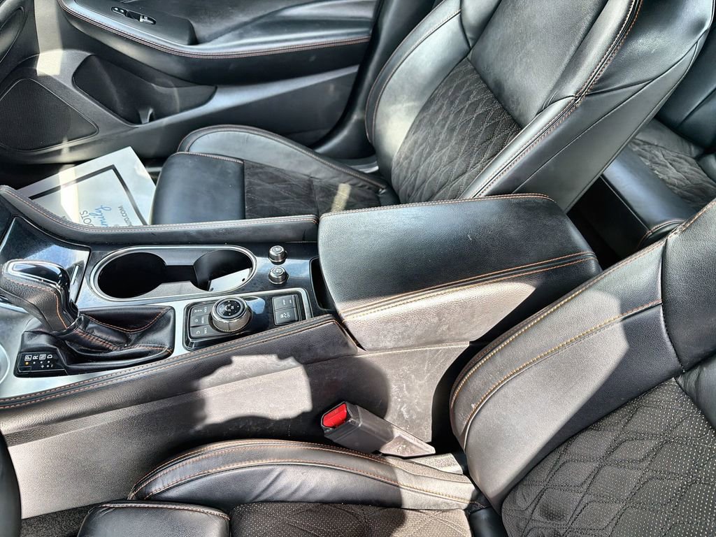 Used 2021 Nissan Maxima SR w/ Sport Mat Group FWD image 27