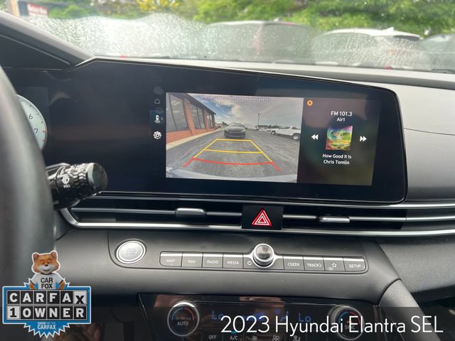 Used 2023 Hyundai Elantra SEL w/ Convenience Package FWD image 18
