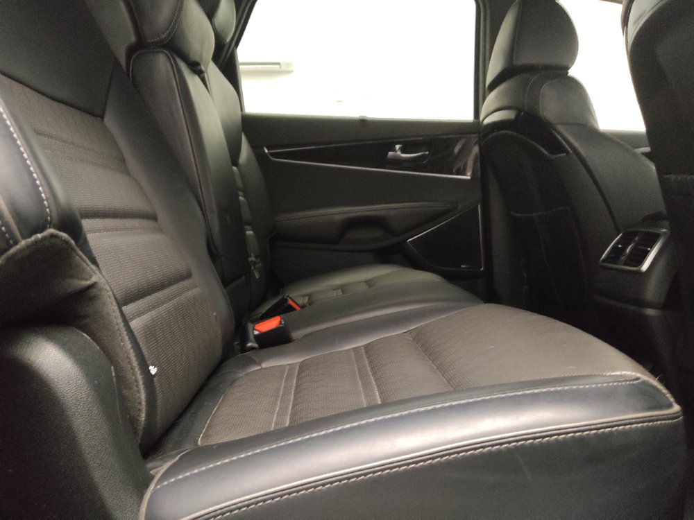 Used 2019 Kia Sorento SX AWD/4WD image 19