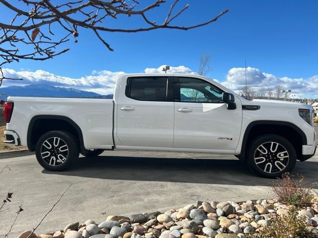 Used 2023 GMC Sierra 1500 AT4 w/ Technology Package image 9