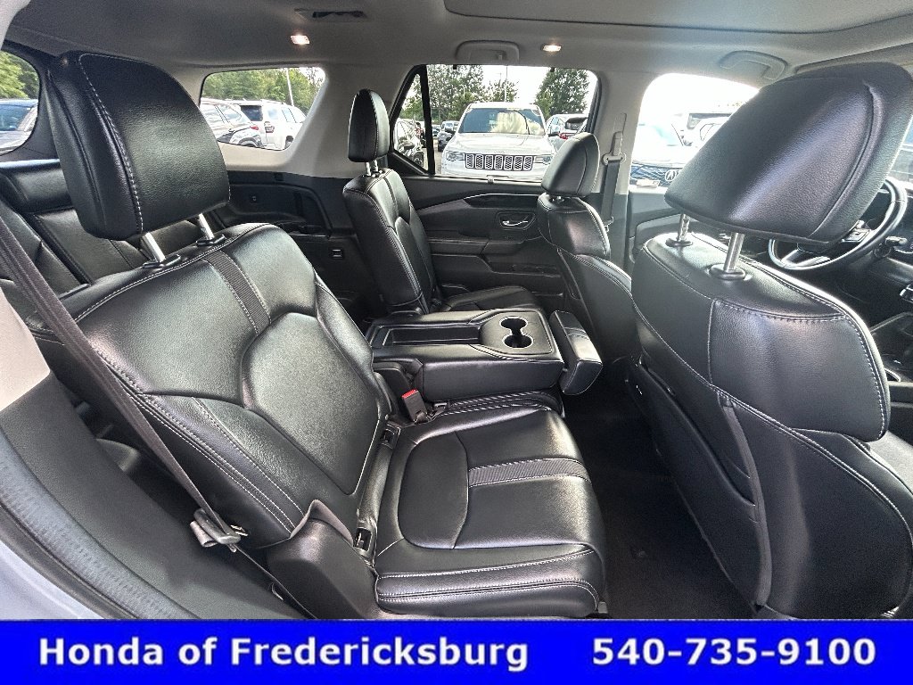 Certified 2024 Honda Pilot Touring image 34