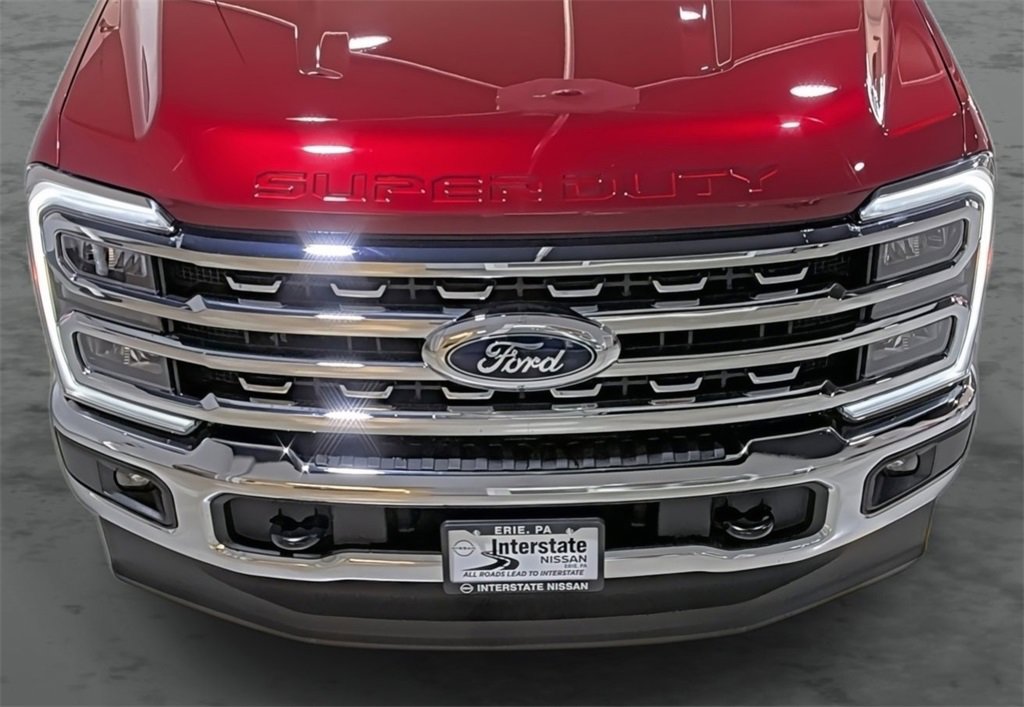 Used 2025 Ford F250 Lariat w/ Chrome Package image 16