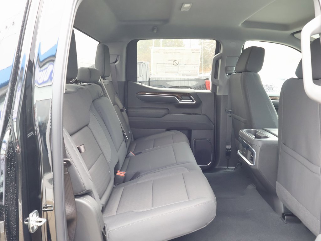 New 2026 GMC Sierra 1500 Elevation w/ LPO, Elevation Black Package image 36