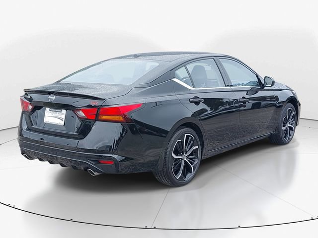 New 2025 Nissan Altima 2.5 SR image 10