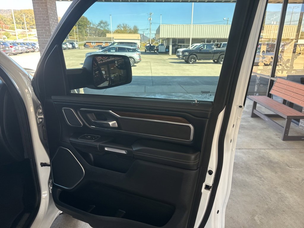 Used 2022 RAM 1500 Laramie image 15