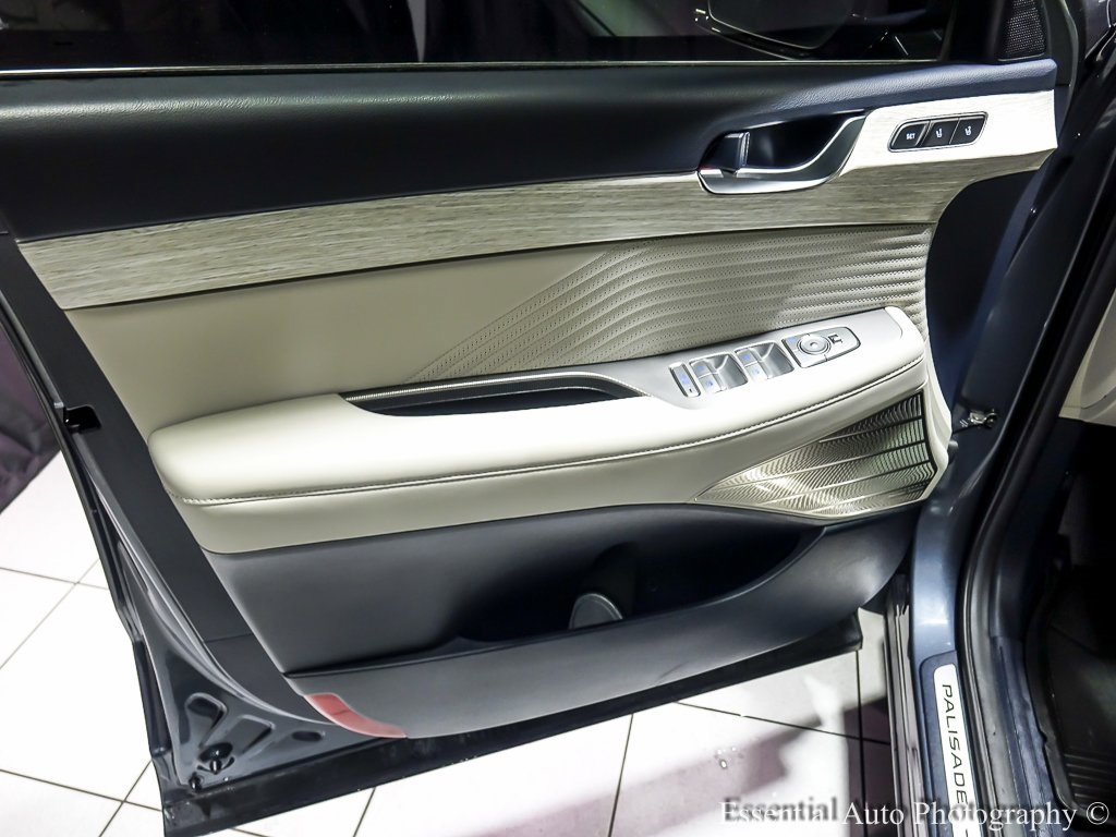 Used 2024 Hyundai Palisade Calligraphy image 32