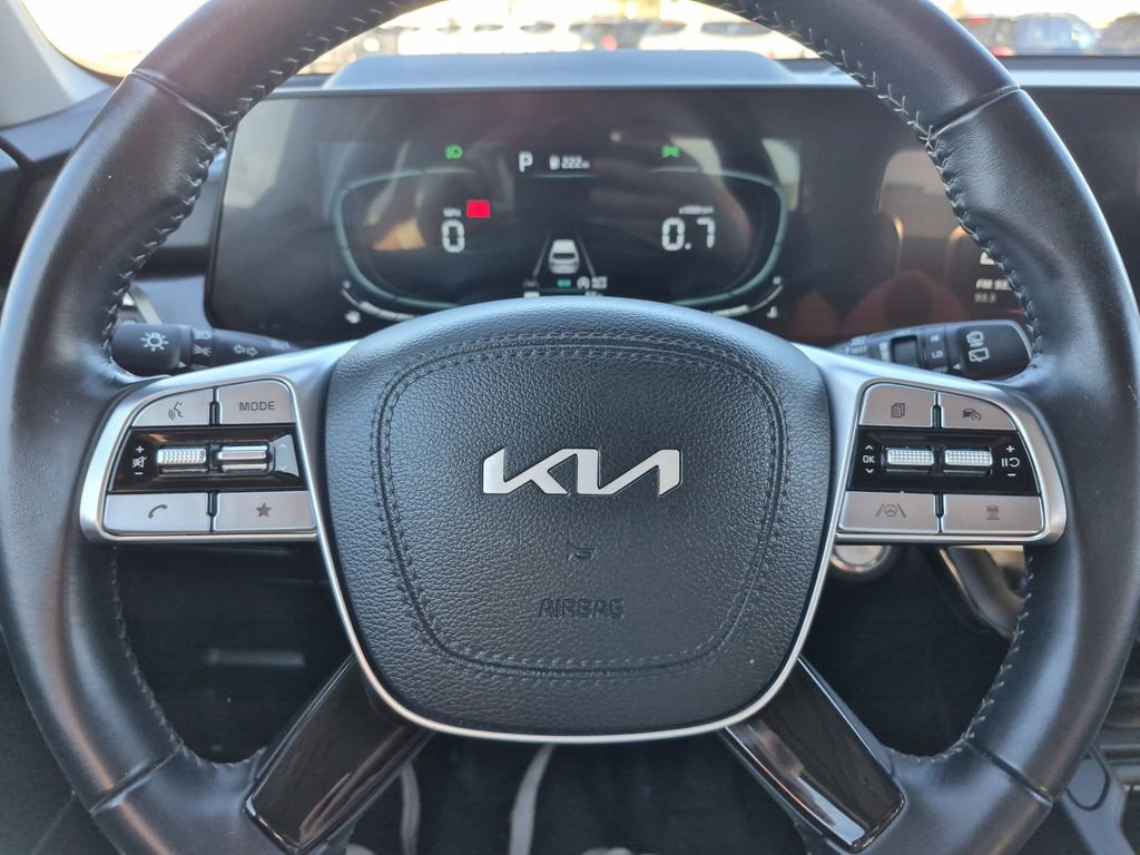Certified 2025 Kia Telluride S image 20