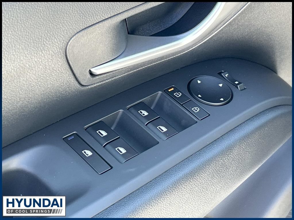 New 2026 Hyundai Tucson Blue SE FWD image 17