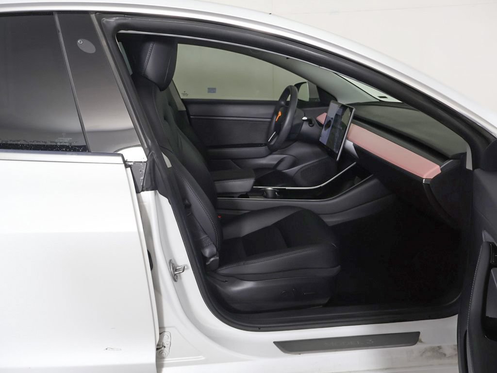 Used 2020 Tesla Model 3 Long Range AWD/4WD image 29