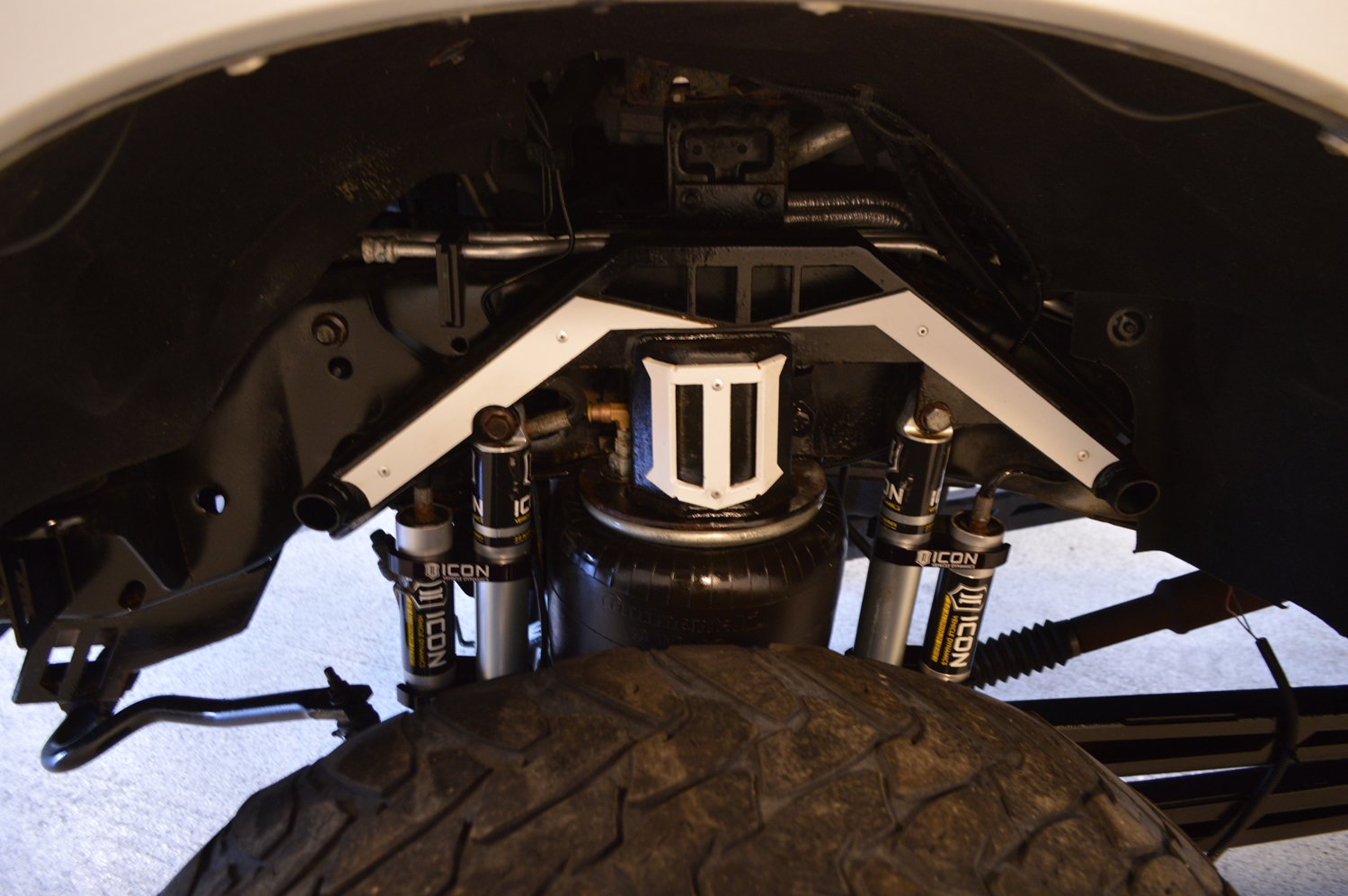 Used 2016 Ford F350 Lariat w/ Lariat Ultimate Package image 21