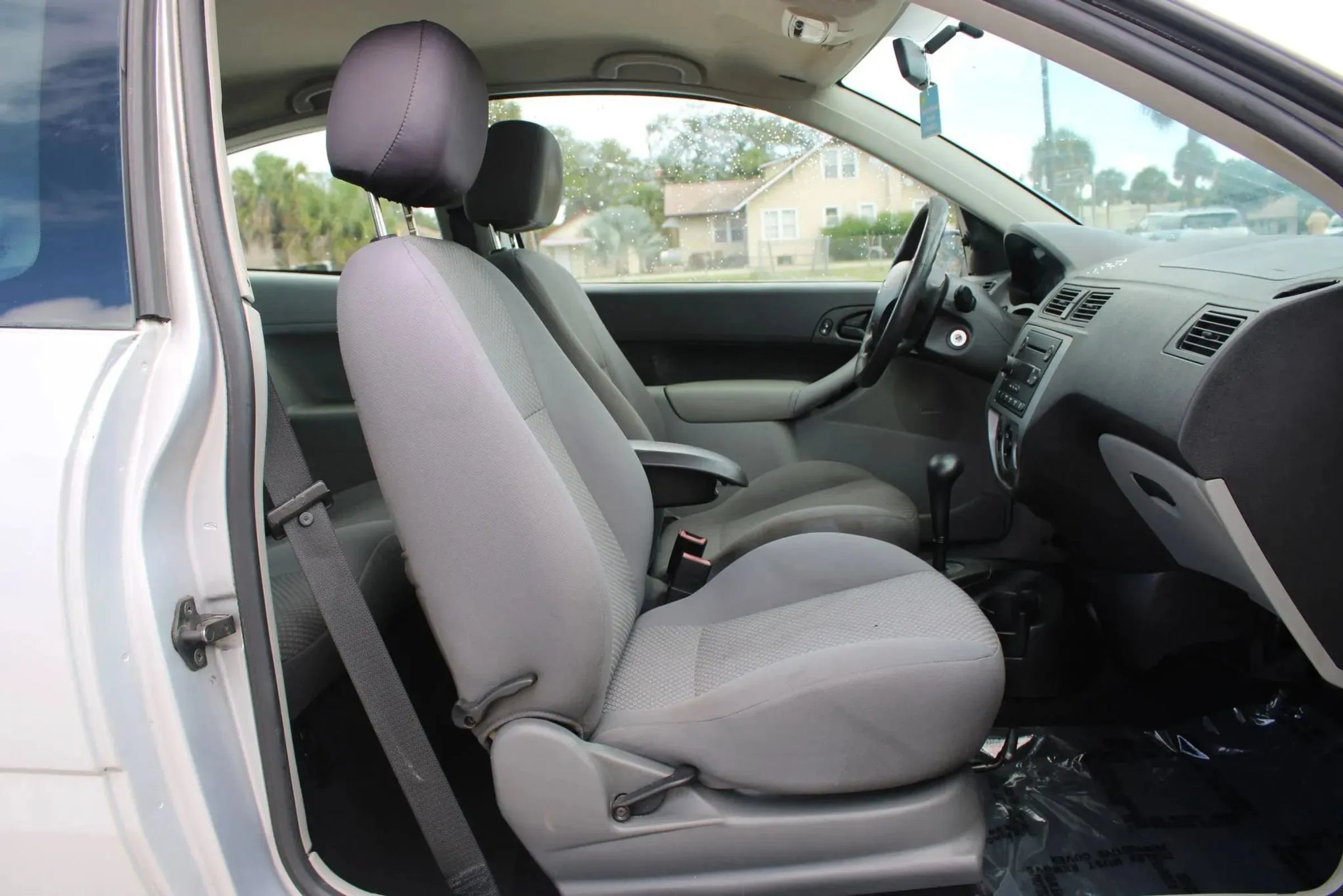 Used 2006 Ford Focus SE FWD image 20