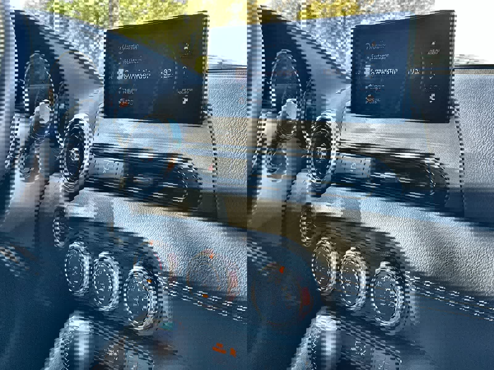 Used 2025 MAZDA MX-5 Miata Grand Touring w/ Weather Package image 18