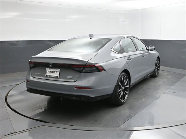 New 2025 Honda Accord Touring image 11