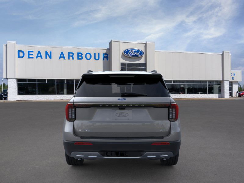 New 2026 Ford Explorer Active AWD/4WD image 5