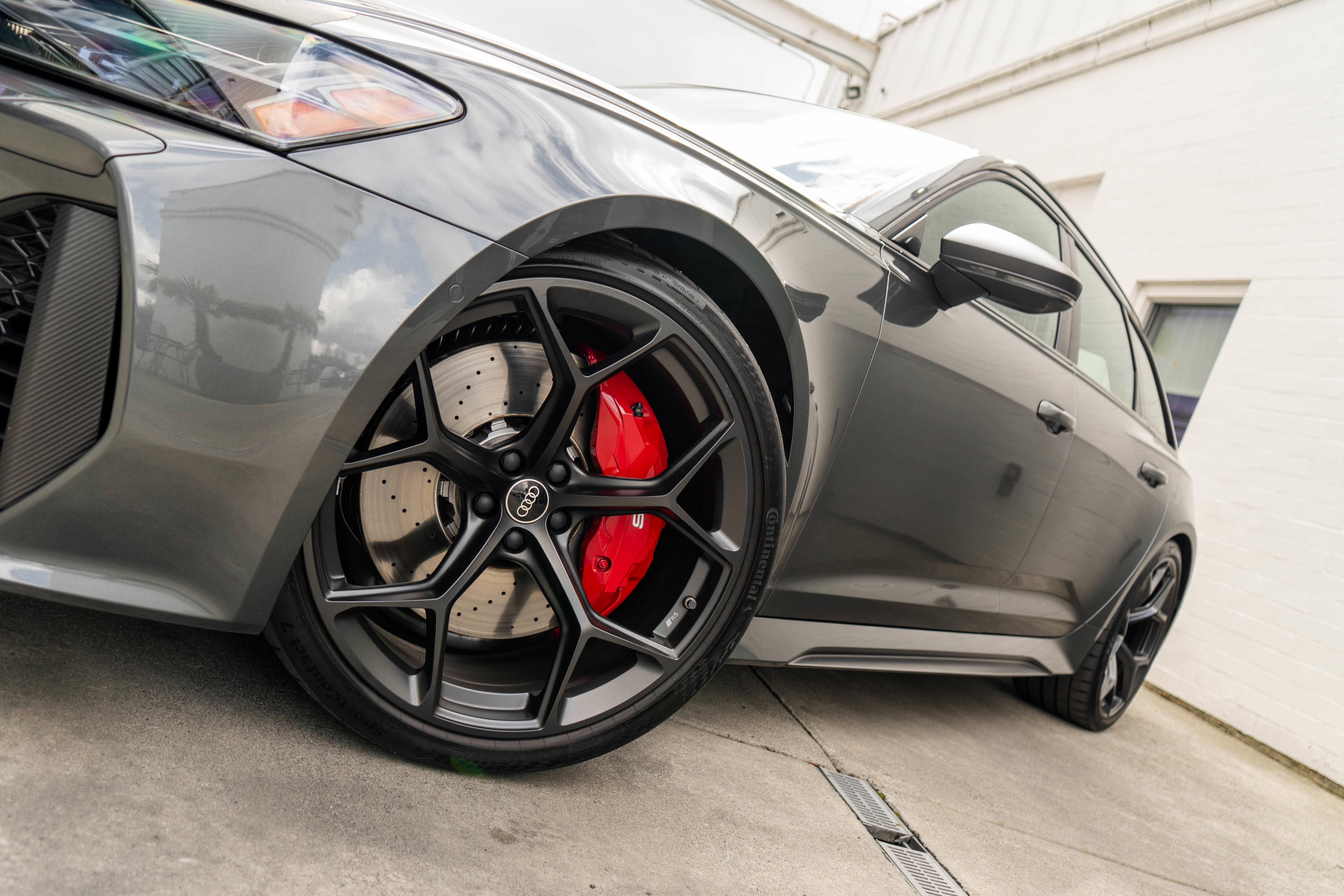 Used 2025 Audi RS 6 performance image 5