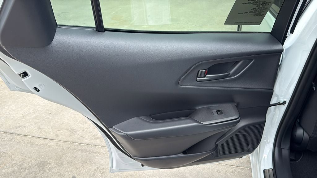 New 2026 Toyota Prius Plug-In Hybrid FWD image 16