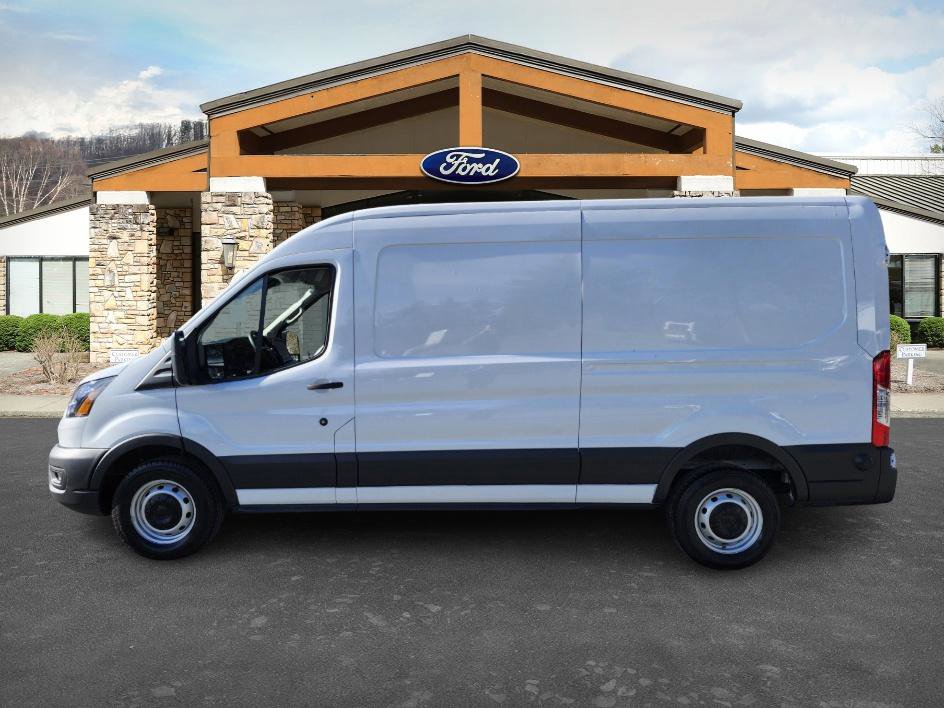 New 2024 Ford Transit 250 148 Medium Roof w/ Load Area Protection Package image 4