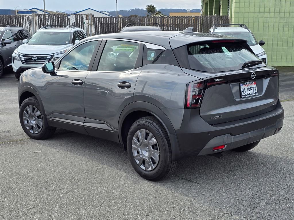 Used 2025 Nissan Kicks S image 5