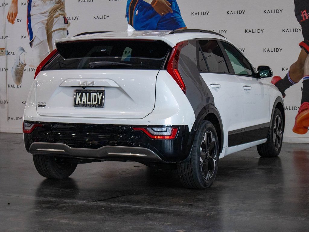 New 2023 Kia Niro Wave FWD image 27