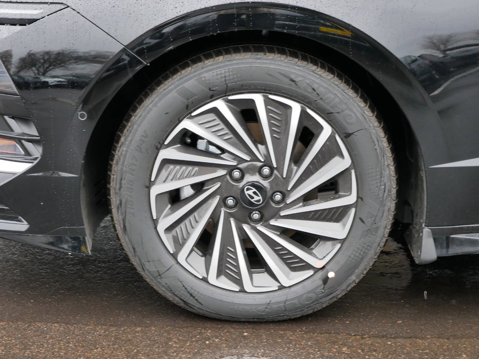 New 2026 Hyundai Sonata Limited FWD image 5