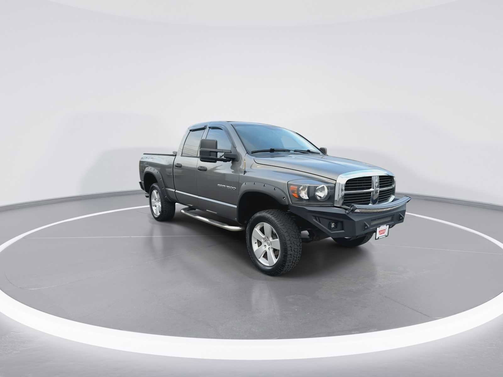 Used 2006 Dodge Ram 1500 Truck SLT image 2