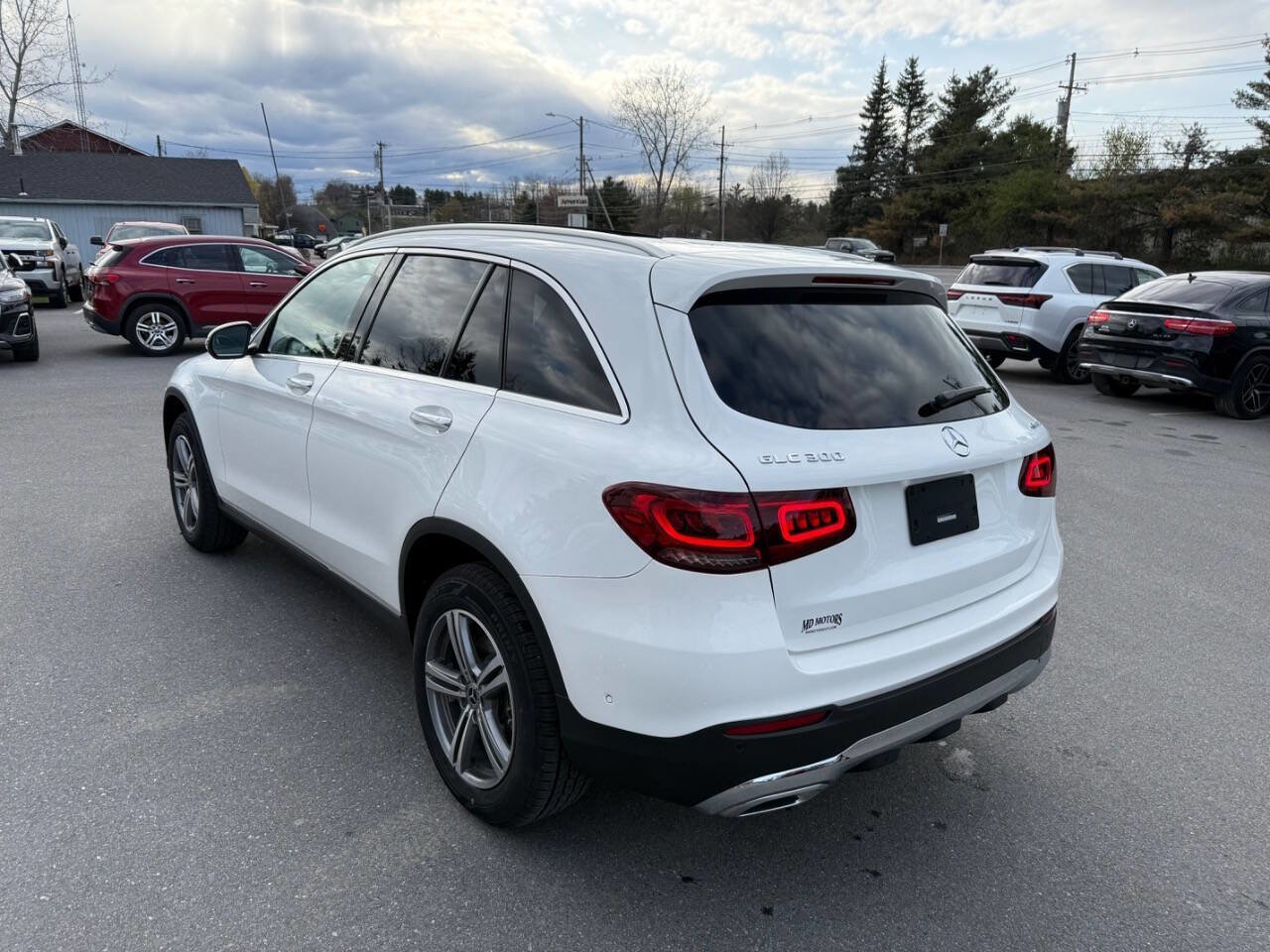 Used 2022 Mercedes-Benz GLC 300 4MATIC image 10