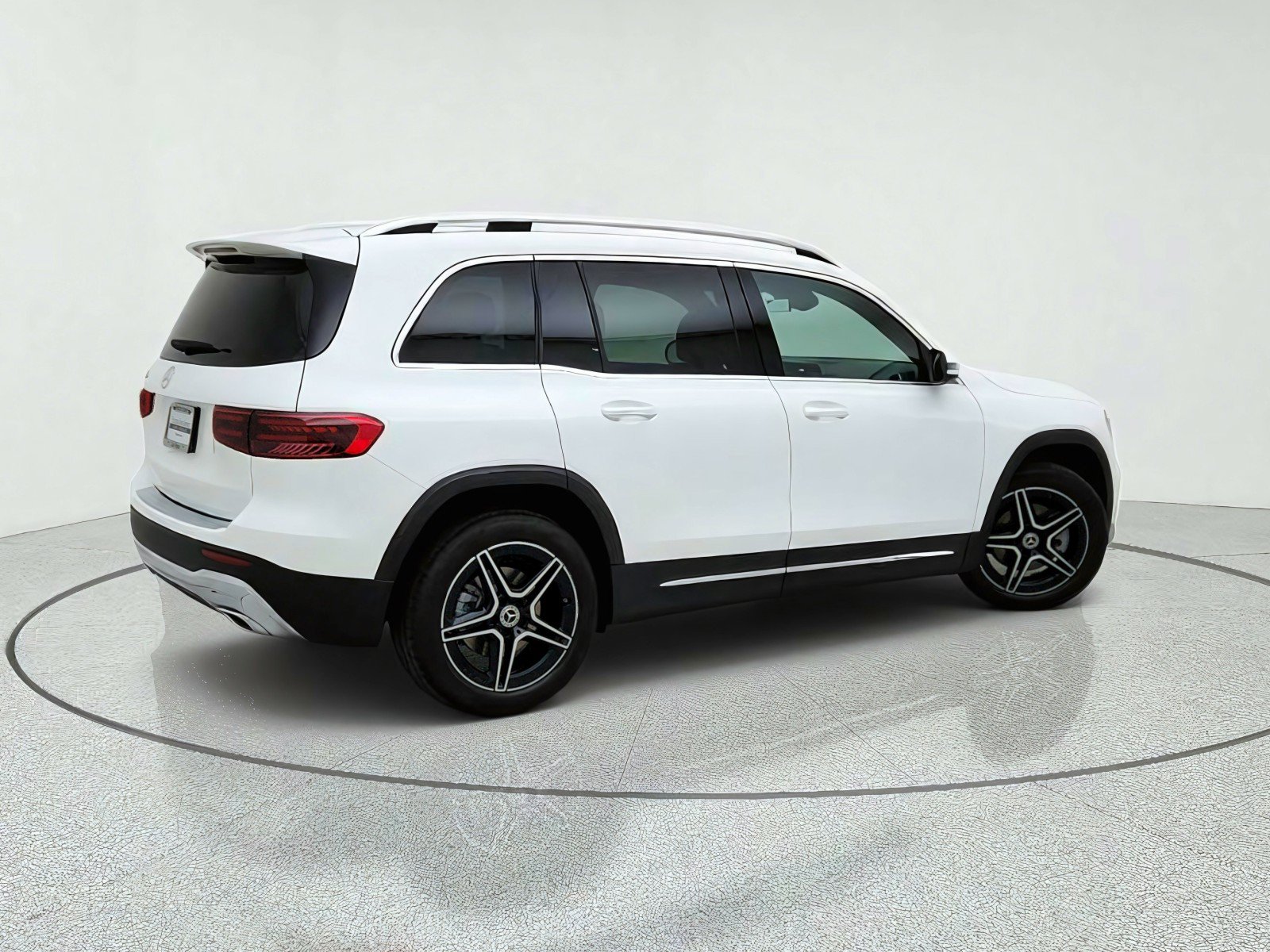 Certified 2026 Mercedes-Benz GLB 250 image 8