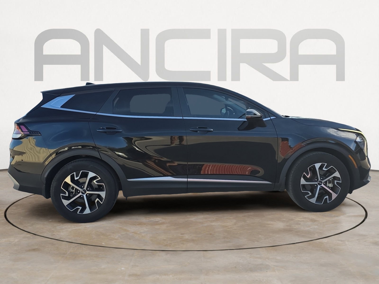 Used 2023 Kia Sportage EX image 9