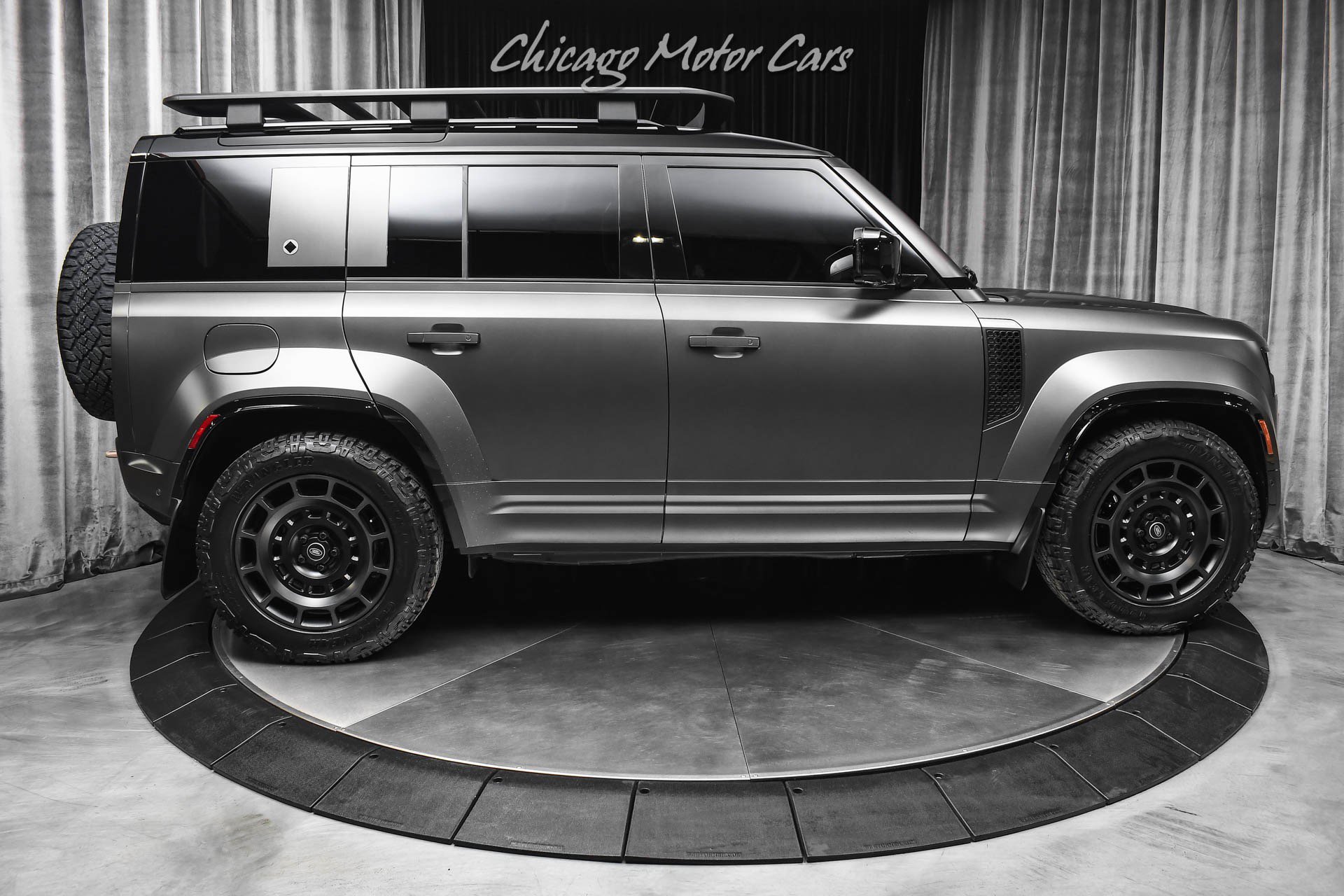 Used 2025 Land Rover Defender 110 AWD/4WD image 50