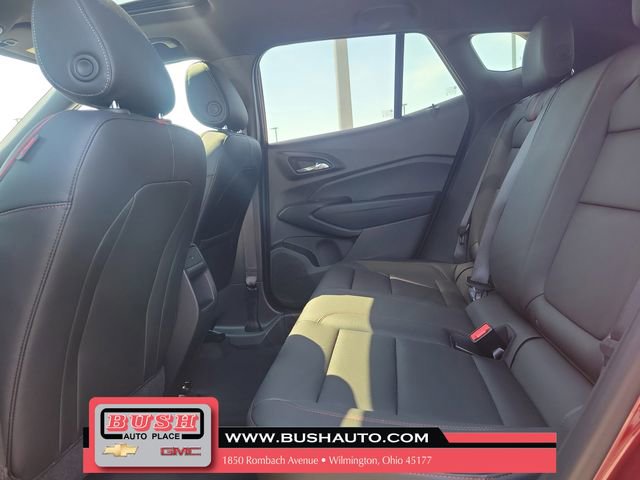 Used 2025 Chevrolet Trax RS w/ Sunroof Package image 12