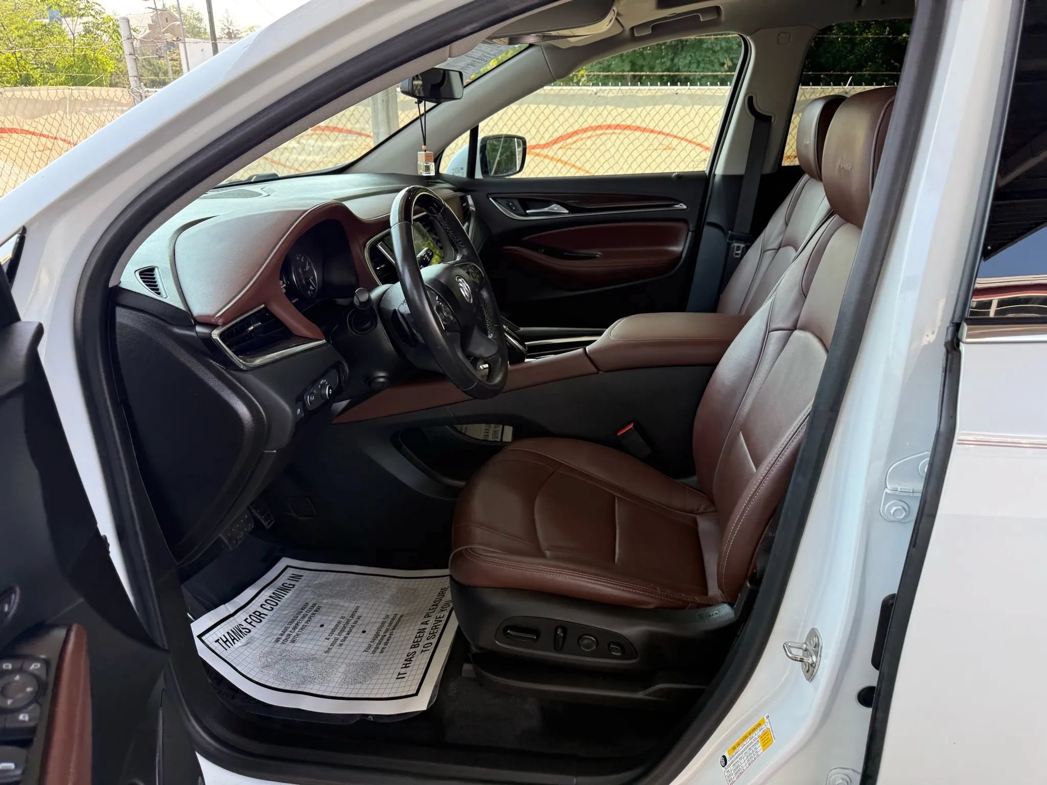 Used 2021 Buick Enclave Avenir w/ Avenir Technology Package AWD/4WD image 65
