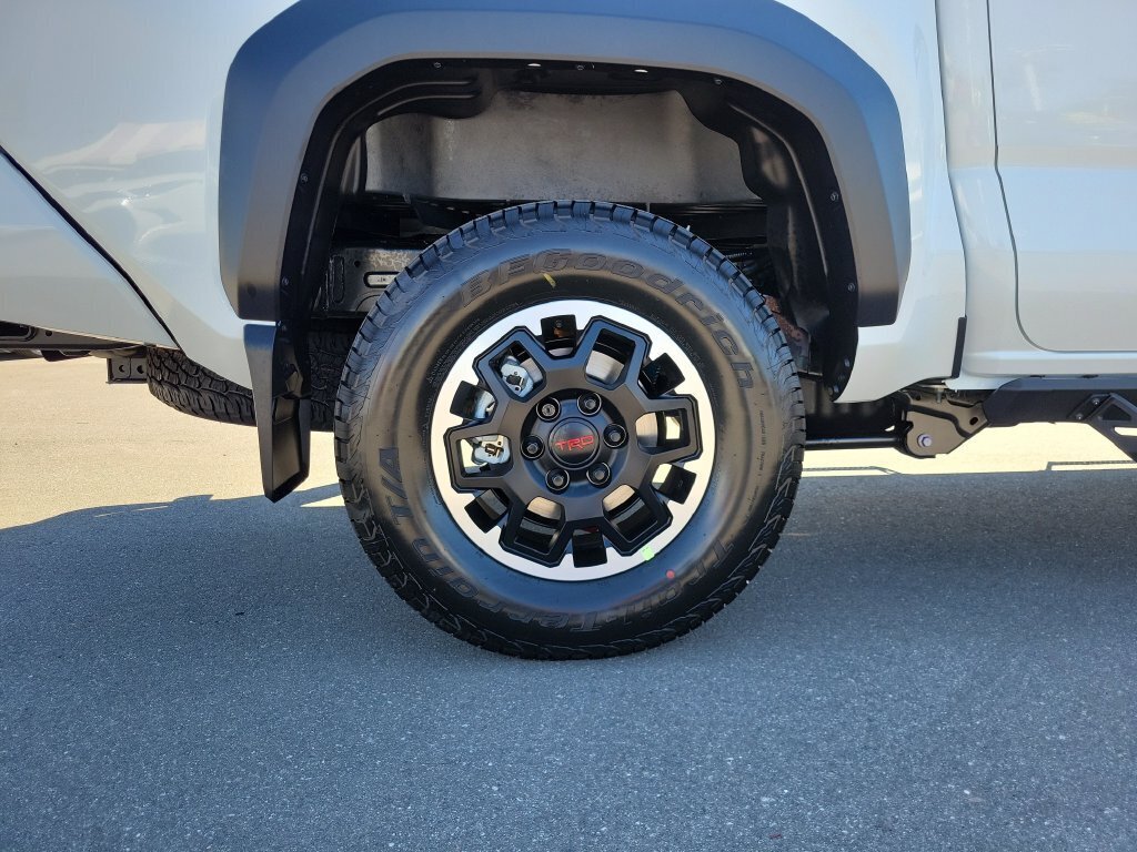 New 2026 Toyota Tacoma TRD Off-Road AWD/4WD image 5