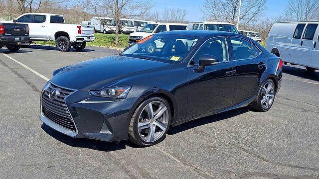 Used 2018 Lexus IS 300 AWD w/ Comfort Package image 4
