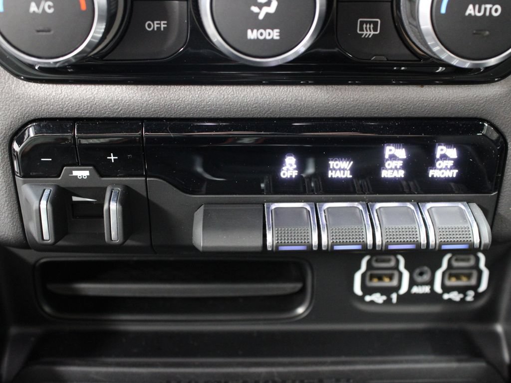 Used 2022 RAM 2500 Laramie AWD/4WD image 58