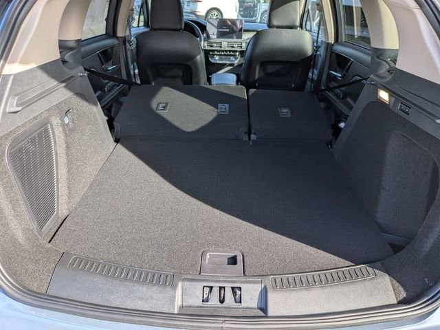 New 2026 Lincoln Corsair Premiere image 8