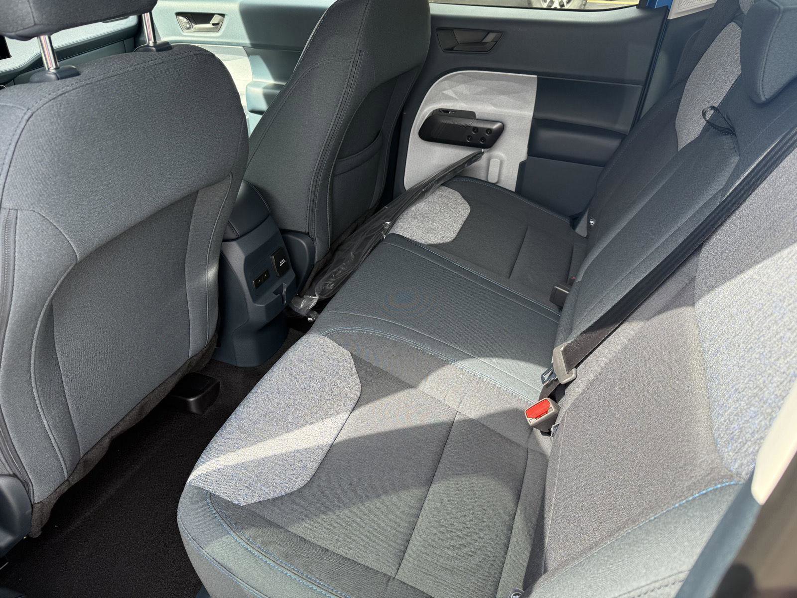 New 2025 Ford Maverick XLT w/ XLT Luxury Package image 24