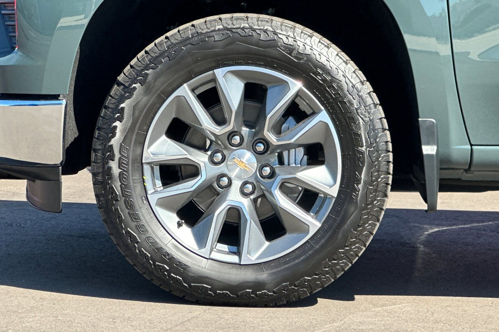 New 2026 Chevrolet Silverado 1500 LT w/ Safety Package AWD/4WD image 25
