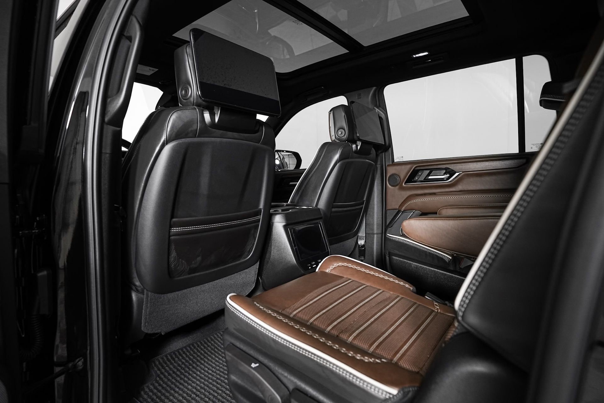 Used 2026 GMC Yukon XL Denali Ultimate image 13