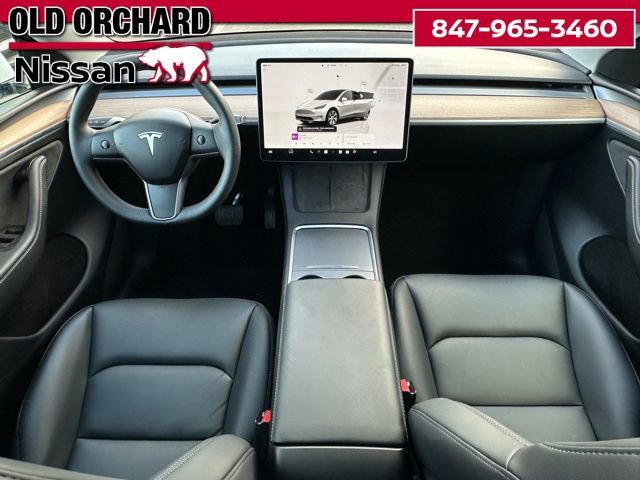 Used 2024 Tesla Model Y Long Range AWD/4WD image 15