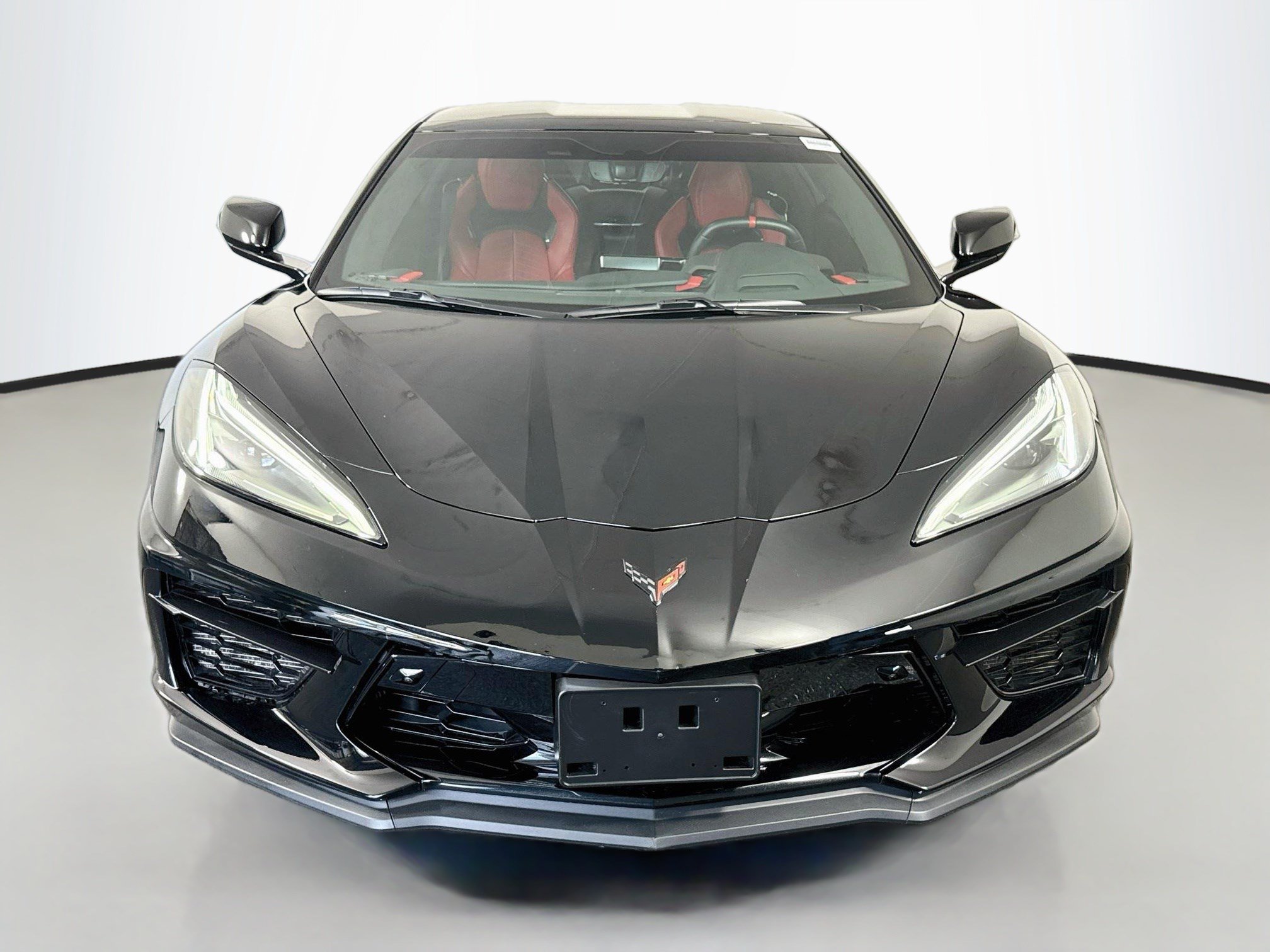Used 2022 Chevrolet Corvette Stingray Premium Cpe w/ Z51 Performance Package RWD image 2