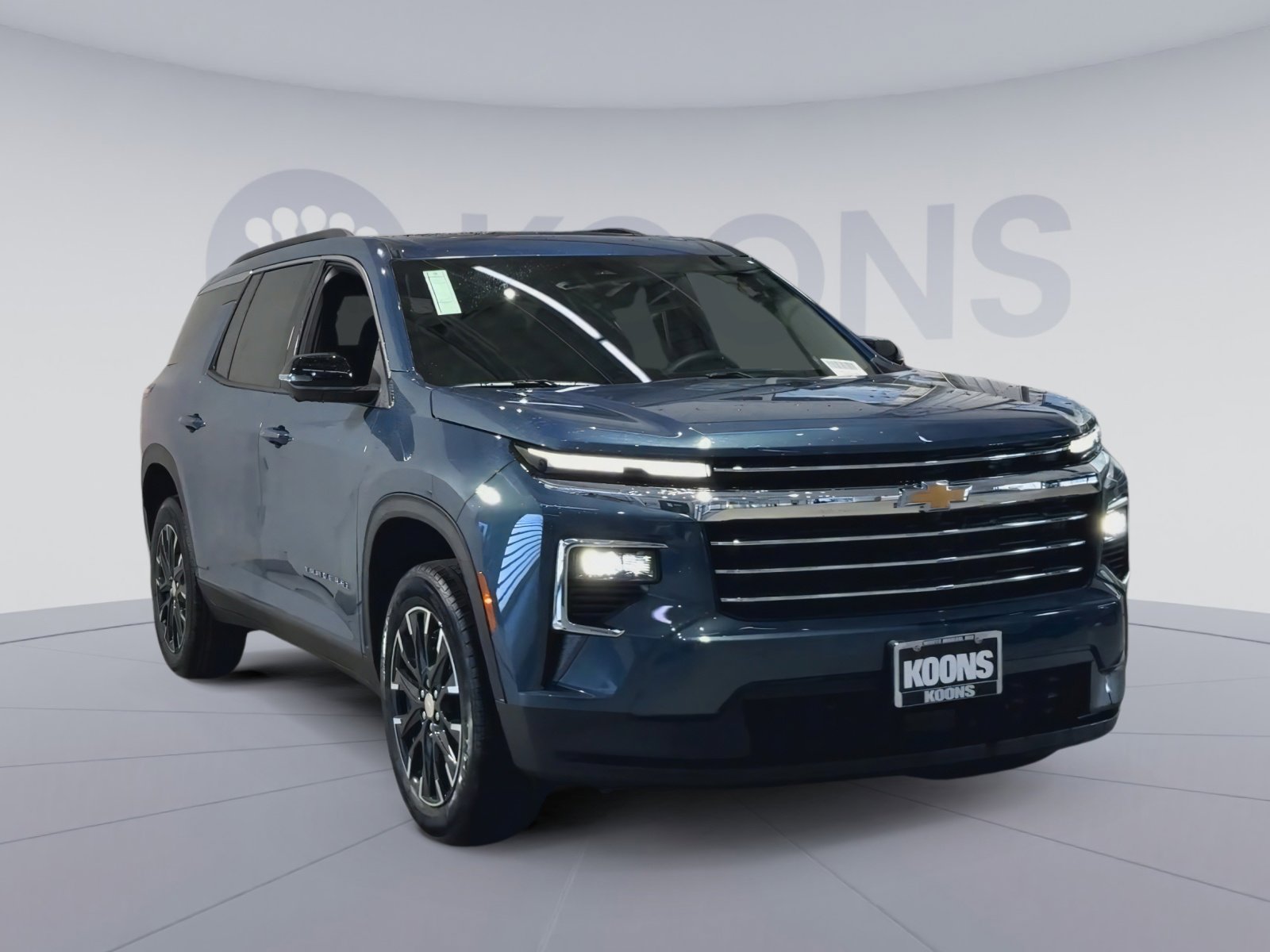 New 2026 Chevrolet Traverse LT FWD image 4