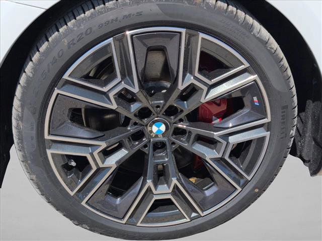 New 2026 BMW i5 eDrive40 w/ M Sport Package image 9