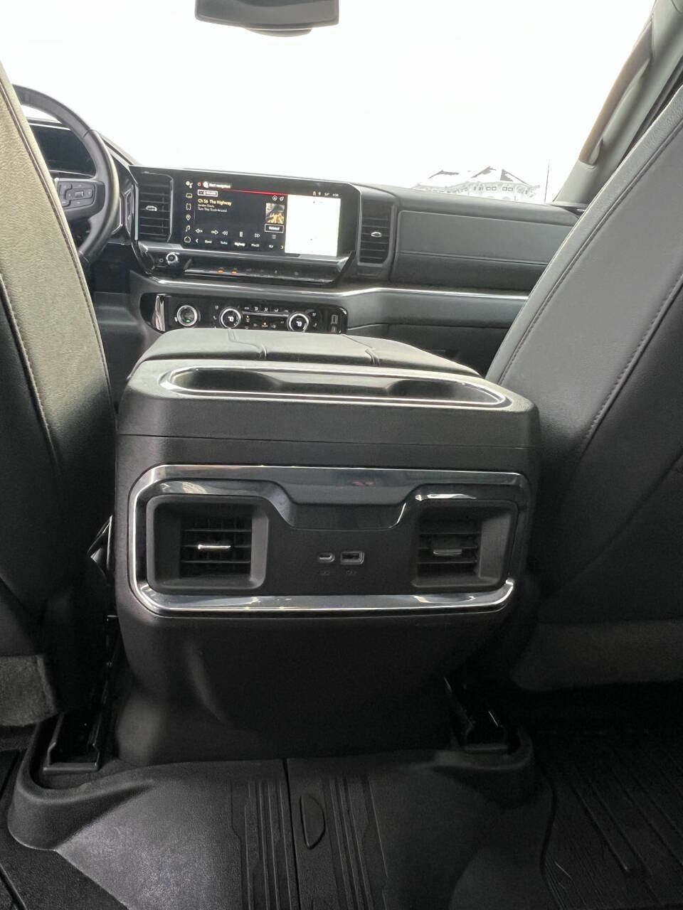 Used 2023 GMC Sierra 1500 SLT w/ SLT Premium Package image 24