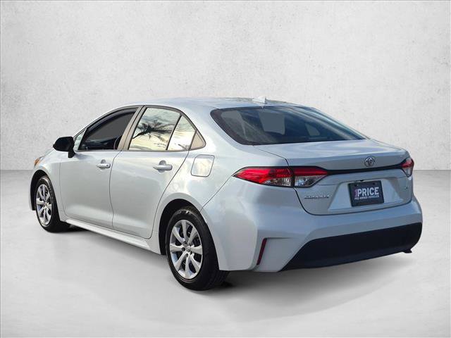 Used 2025 Toyota Corolla LE FWD image 8